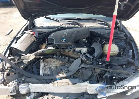 2013 BMW 328I xDrive z USA, uszkodzony, nr VIN WBA3B3C58DF531379